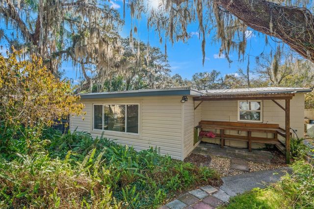 412 BERWICK AVENUE, Temple Terrace, FL 33617