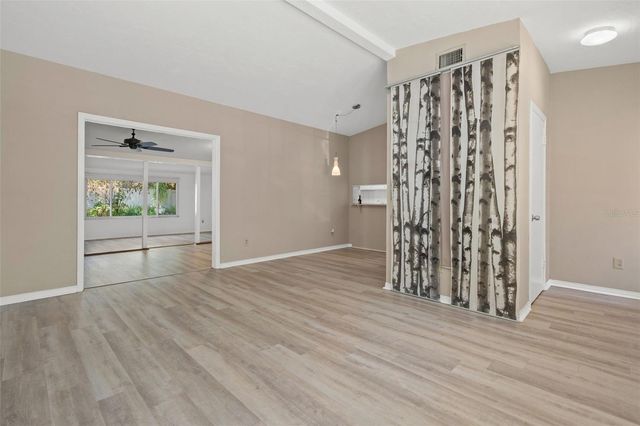 412 BERWICK AVENUE, Temple Terrace, FL 33617