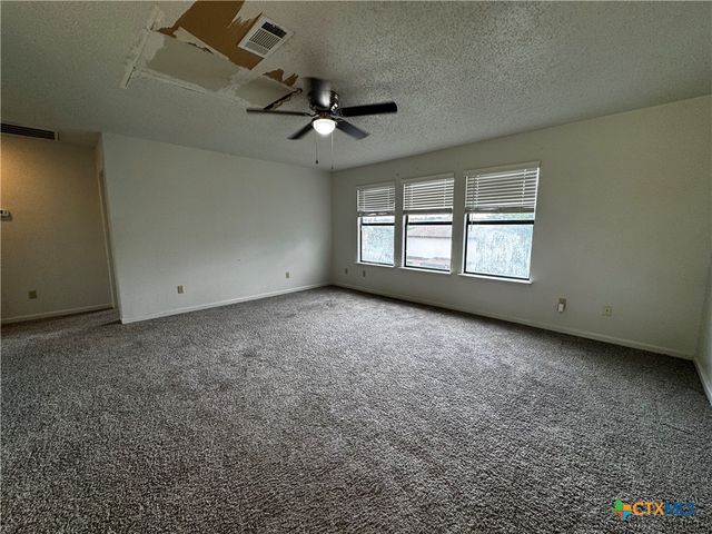 403 Red Oak Circle, Copperas Cove, TX 76522