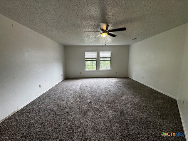 403 Red Oak Circle, Copperas Cove, TX 76522