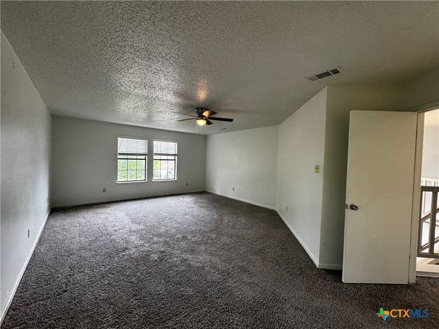 403 Red Oak Circle, Copperas Cove, TX 76522