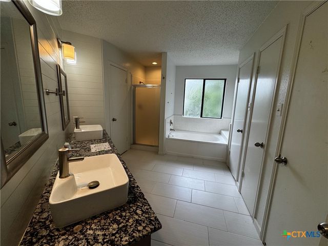403 Red Oak Circle, Copperas Cove, TX 76522