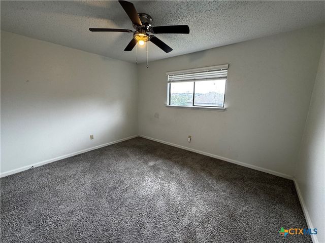 403 Red Oak Circle, Copperas Cove, TX 76522