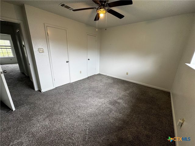403 Red Oak Circle, Copperas Cove, TX 76522