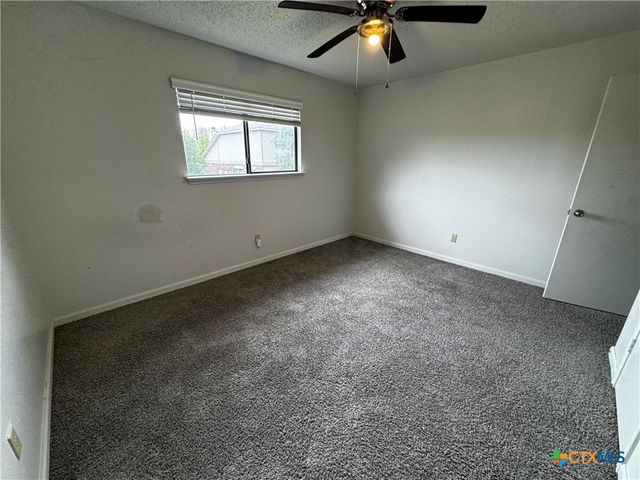 403 Red Oak Circle, Copperas Cove, TX 76522