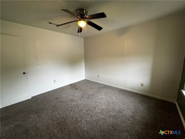 403 Red Oak Circle, Copperas Cove, TX 76522