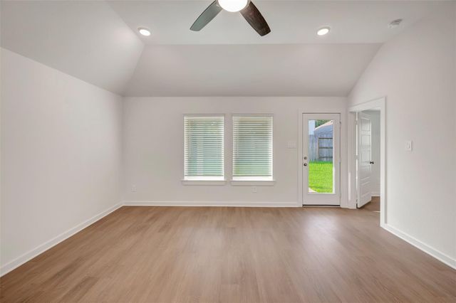 22559 Pagoda Dogwood Branch Drive, New Caney, TX 77357
