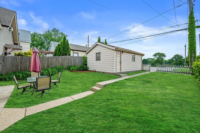 2843 S Linebarger TERRACE, Milwaukee, WI 53207