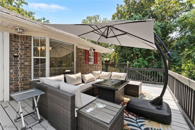 7709 Camelot Circle, Fort Smith, AR 72903