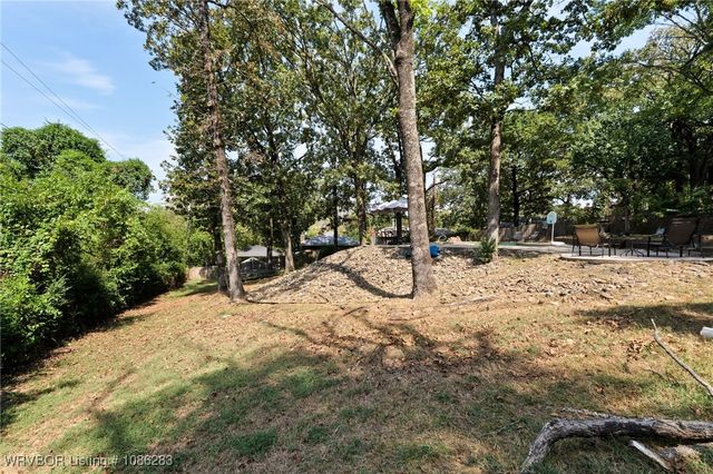 7709 Camelot Circle, Fort Smith, AR 72903