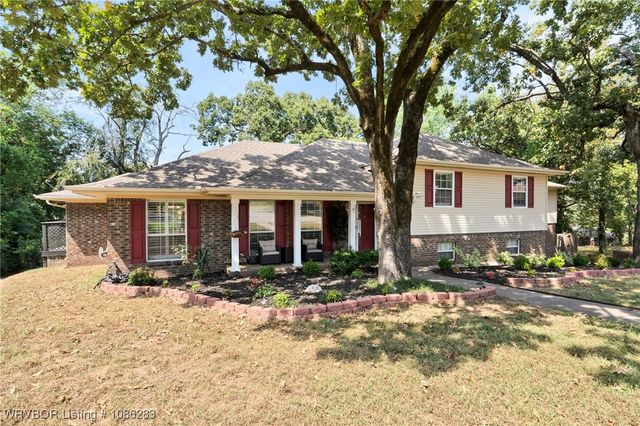 7709 Camelot Circle, Fort Smith, AR 72903