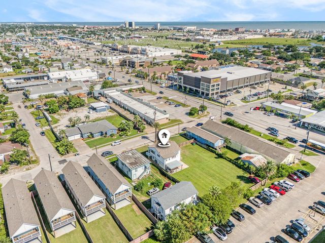 2315 67th Street, Galveston, TX 77551