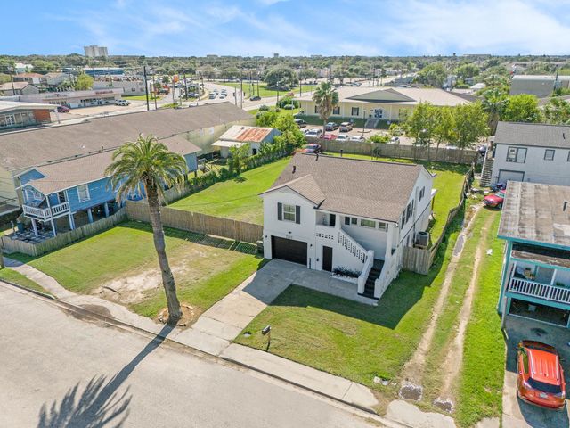 2315 67th Street, Galveston, TX 77551