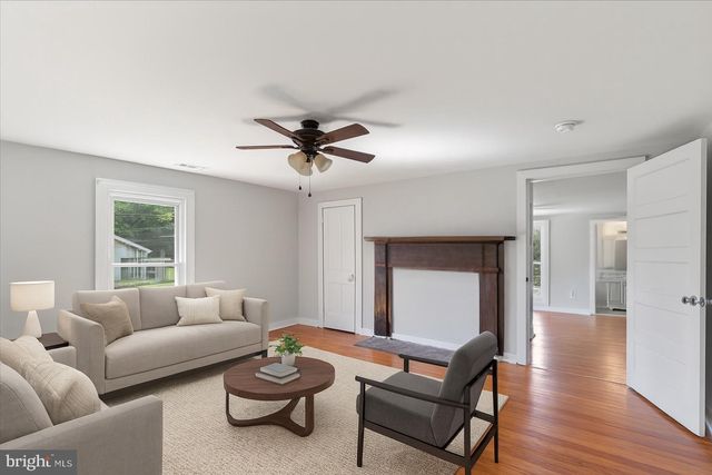 204 CUTLER AVE, Louisa, VA 23093