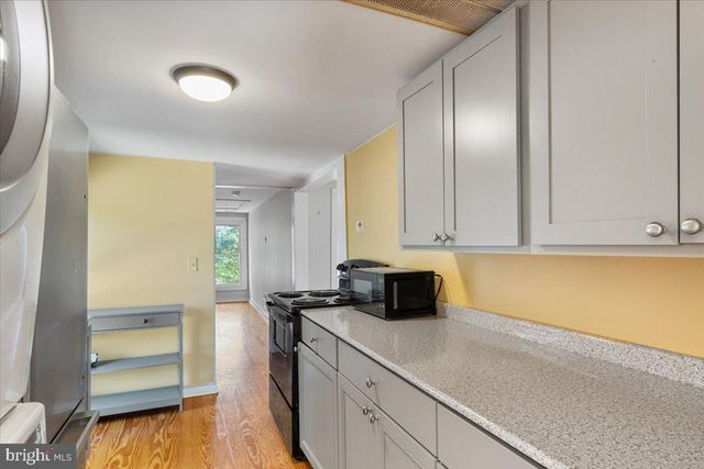 204 CUTLER AVE, Louisa, VA 23093