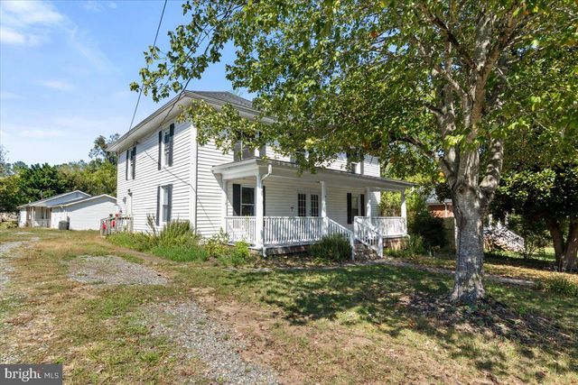 204 CUTLER AVE, Louisa, VA 23093
