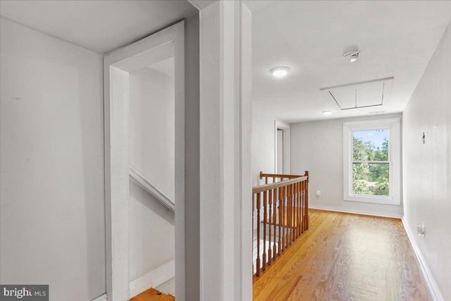 204 CUTLER AVE, Louisa, VA 23093