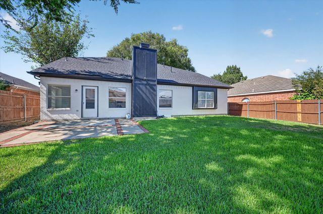 1004 Bonanza Drive, Arlington, TX 76001