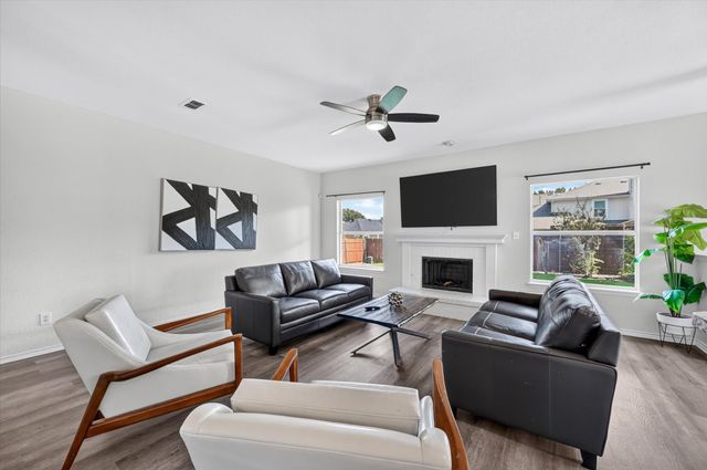 1004 Bonanza Drive, Arlington, TX 76001