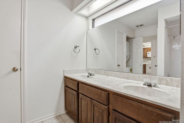 7738 Chambers Rd Apt 908, San Antonio, TX 78229