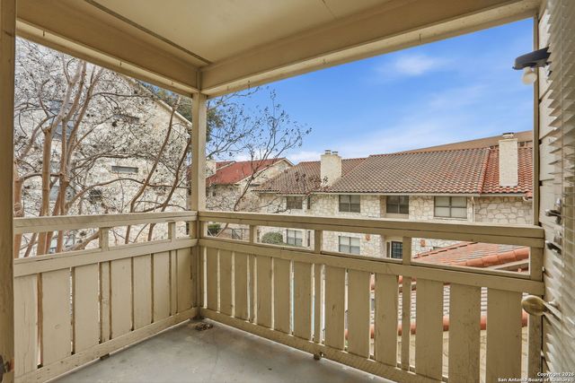 7738 Chambers Rd Apt 908, San Antonio, TX 78229