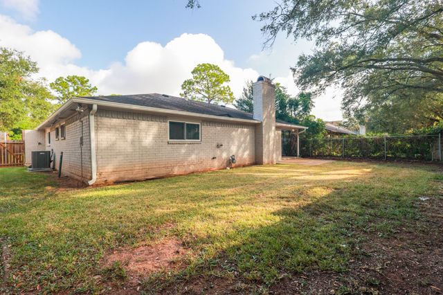 2747 Colony Drive, Sugar Land, TX 77479