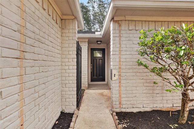 2747 Colony Drive, Sugar Land, TX 77479