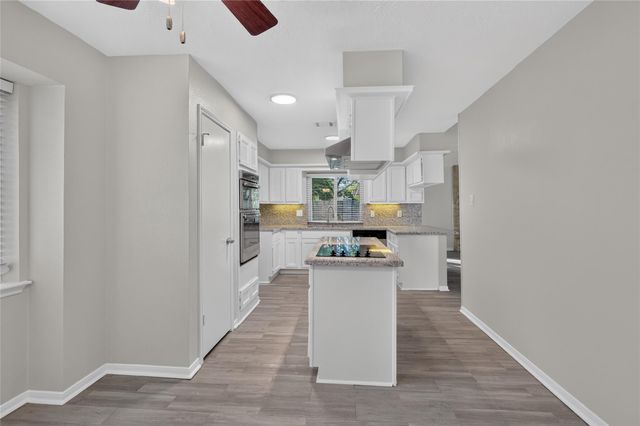 2747 Colony Drive, Sugar Land, TX 77479