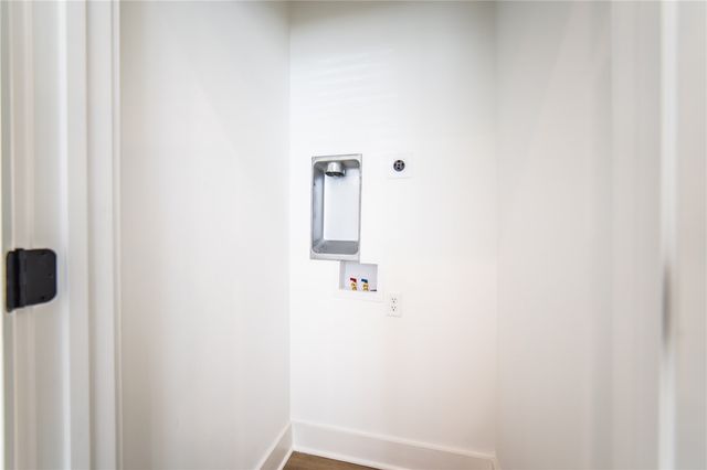 656 W Price Avenue, Springdale, AR 72764