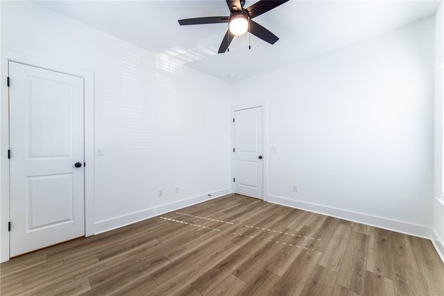 656 W Price Avenue, Springdale, AR 72764