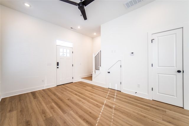 656 W Price Avenue, Springdale, AR 72764