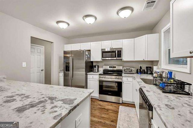 214 Walton Street, Loganville, GA 30052