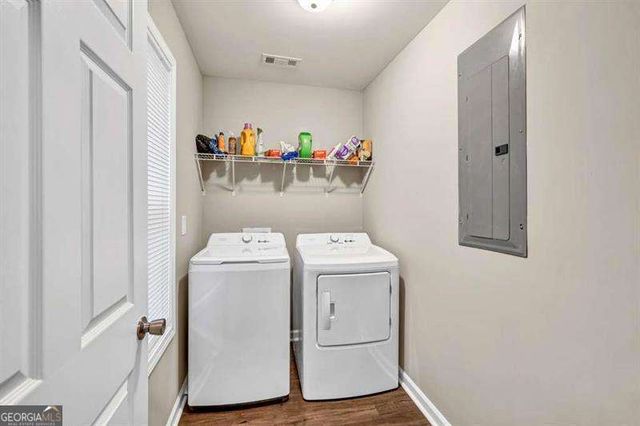 214 Walton Street, Loganville, GA 30052