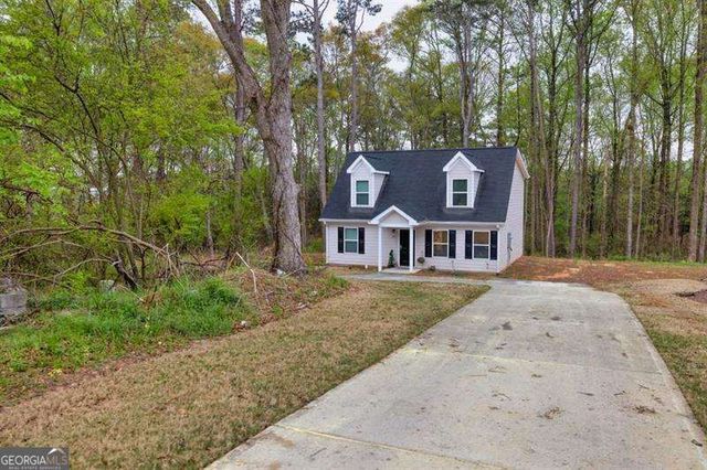 214 Walton Street, Loganville, GA 30052