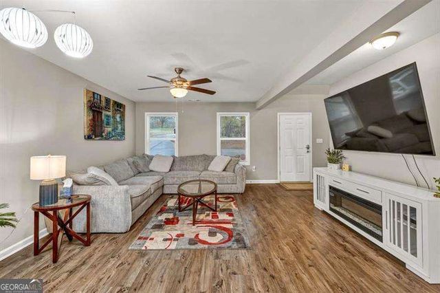 214 Walton Street, Loganville, GA 30052