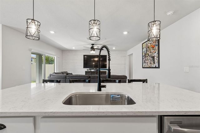 6608 RYESTONE WAY, Wesley Chapel, FL 33545