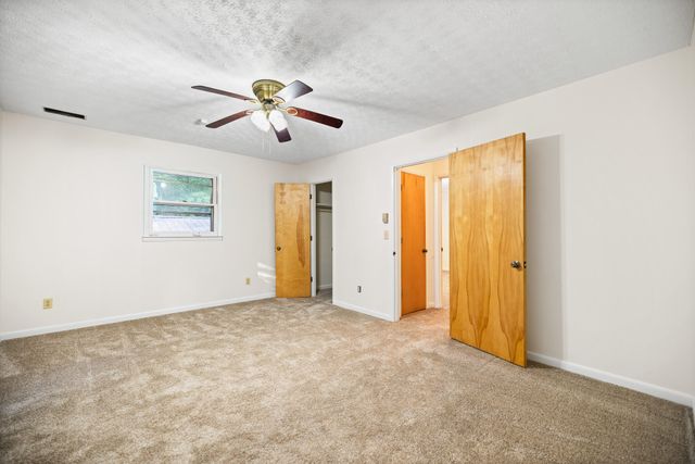 2371 State Highway 1568, Monticello, KY 42633