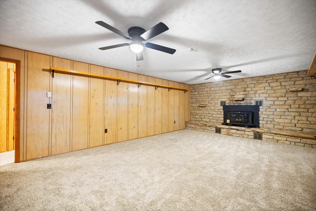 2371 State Highway 1568, Monticello, KY 42633