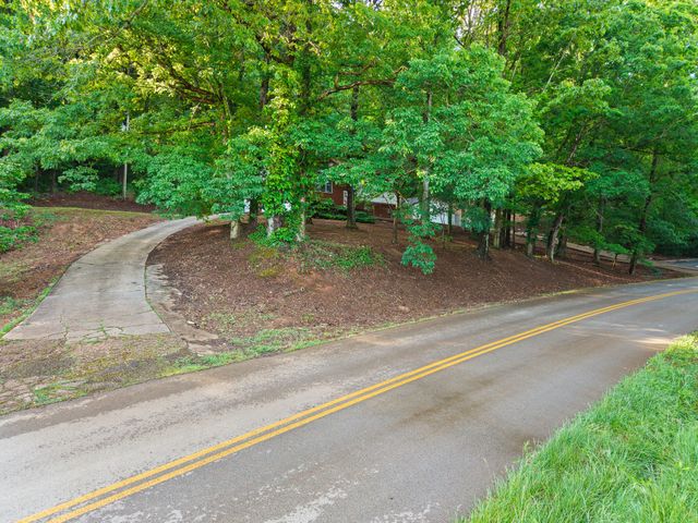2371 State Highway 1568, Monticello, KY 42633