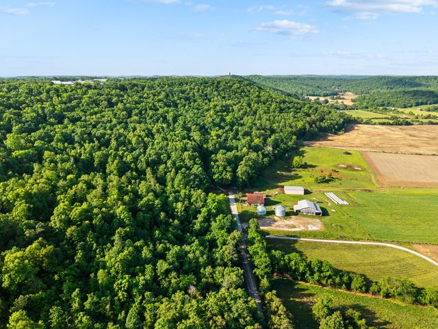 2371 State Highway 1568, Monticello, KY 42633