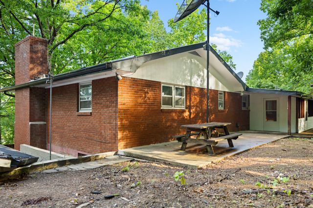 2371 State Highway 1568, Monticello, KY 42633