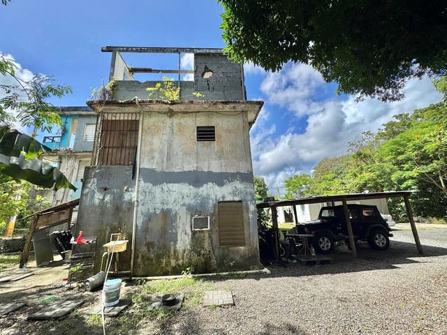 Bo. Bairoa La 25 CARR 796 KM HM 1.0, Caguas, PR 00725