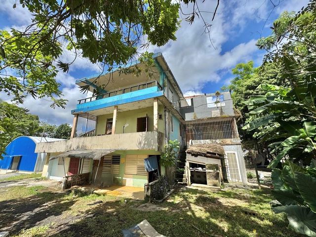 Bo. Bairoa La 25 CARR 796 KM HM 1.0, Caguas, PR 00725