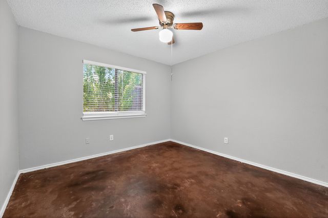 2221 Brookside Drive, Rowlett, TX 75088