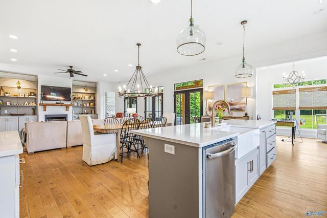 17646 Maree Drive, Athens, AL 35613