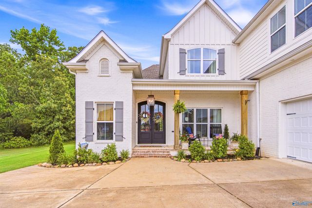 17646 Maree Drive, Athens, AL 35613