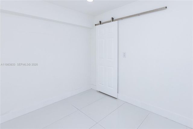 6610 Cody St, Hollywood, FL 33024