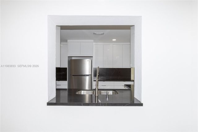 6610 Cody St, Hollywood, FL 33024