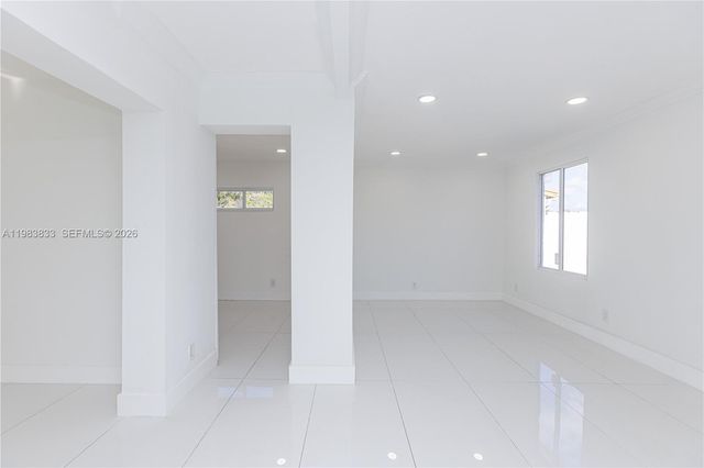 6610 Cody St, Hollywood, FL 33024