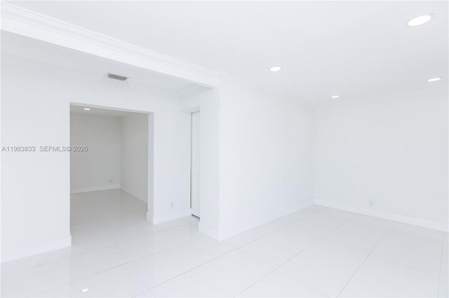 6610 Cody St, Hollywood, FL 33024